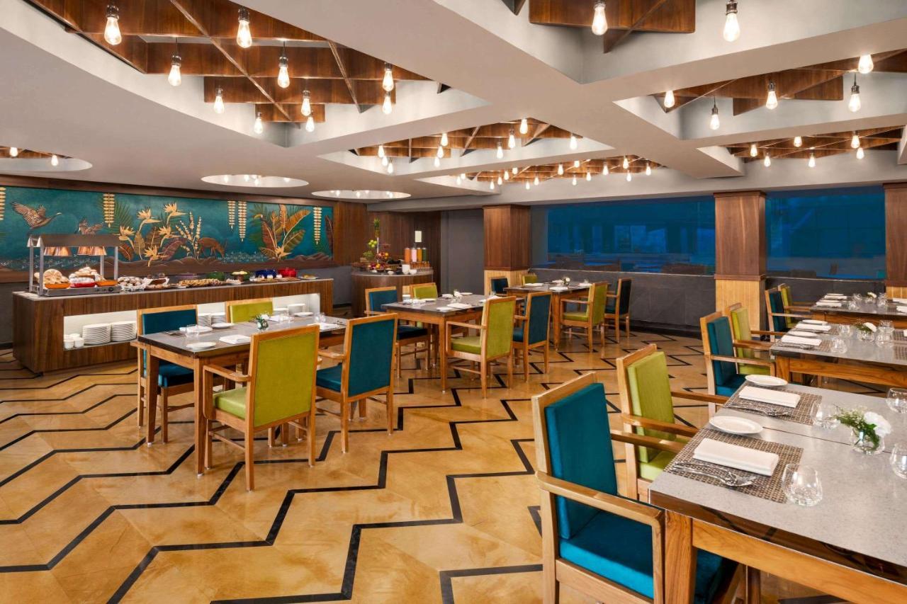 Howard Johnson By Wyndham Udaipur Roop Nagar エクステリア 写真