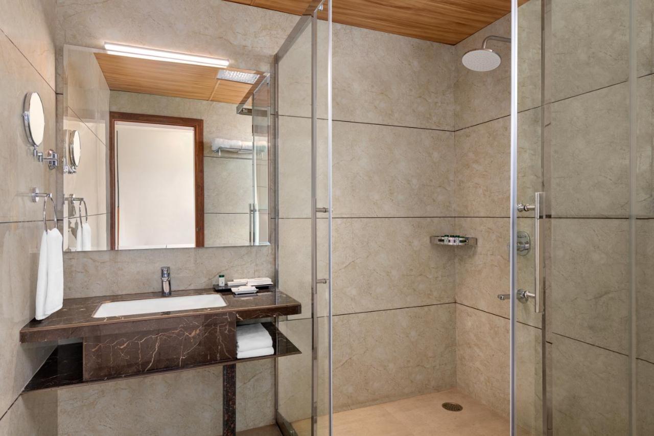 Howard Johnson By Wyndham Udaipur Roop Nagar エクステリア 写真